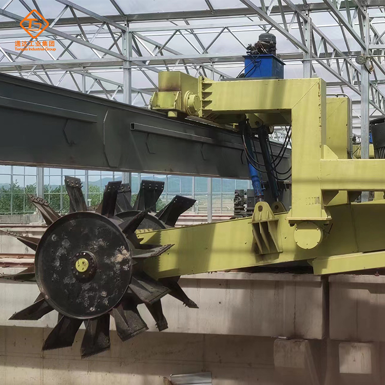 傳動(dòng)軸傳動(dòng)輕型輪盤(pán)翻堆機(jī)